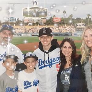 Meet your Posher, Kindra